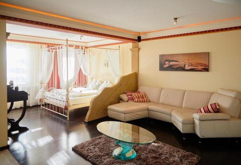 带按摩浴盆的套房, I Am Hotel Graz Seiersberg