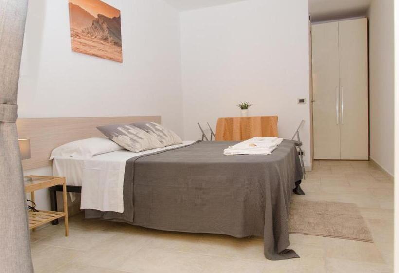 اتاق استاندارد, Guest House Del Lido