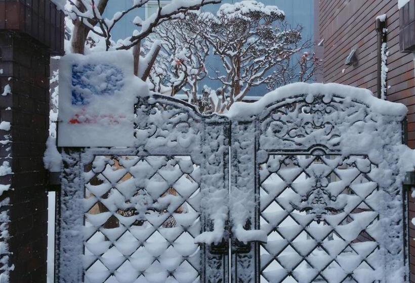 וילה בת חדר שינה 1, Otarunishikien