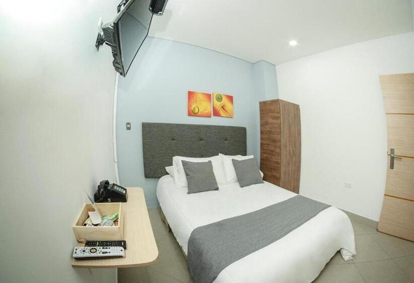 スタンダードルーム, Llanogrande Airport