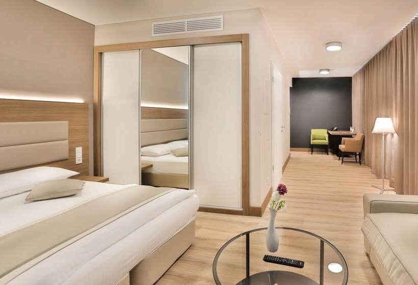 آپارتمان 1 خوابه, Ocak Apartment &