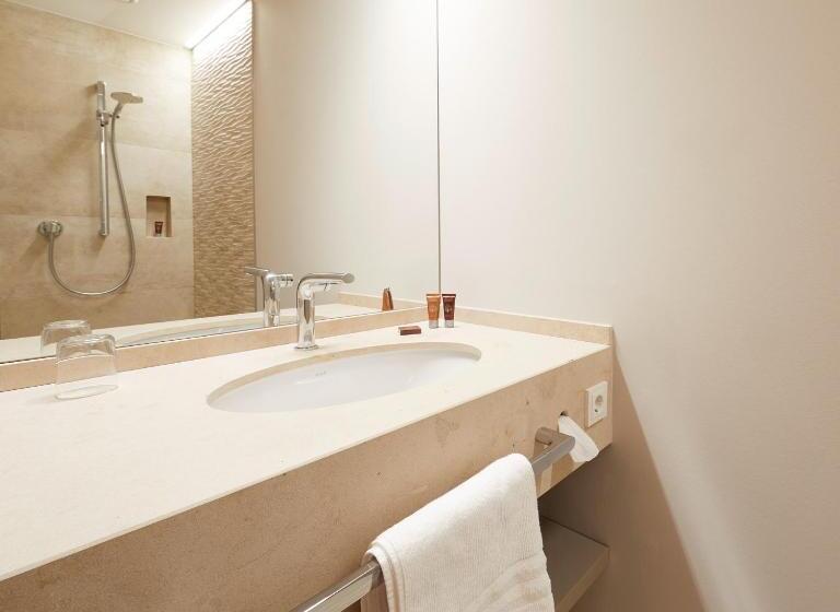 اتاق استاندارد یک نفره, Rittergut Stoermede