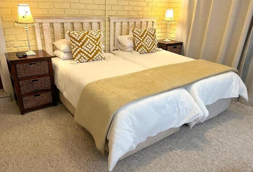 패밀리 방갈로, Safari Club Guest Lodge Or Tambo International Airport