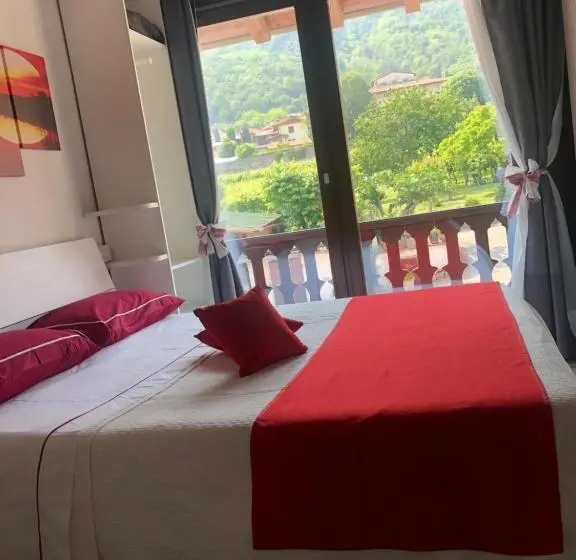 ガーデンビューデラックスルーム, La Terrazza Sulle Vigne B&b