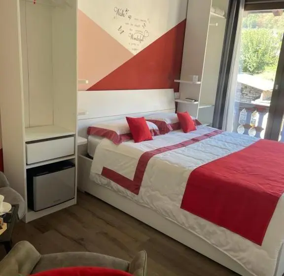 ガーデンビューデラックスルーム, La Terrazza Sulle Vigne B&b