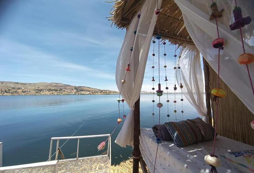 اتاق استاندارد با چشم‌انداز دریاچه, Uros Lake Titicaca Lodge