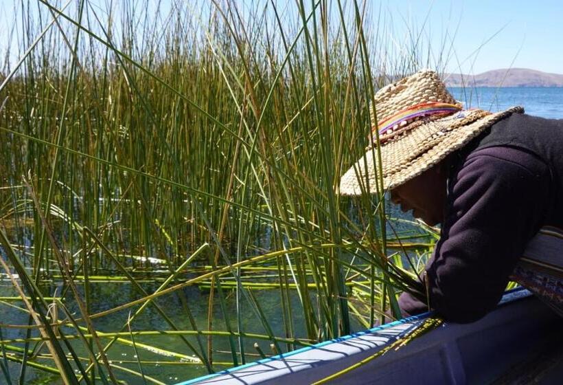 スタンダードトリプルルーム, Uros Lake Titicaca Lodge