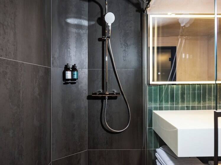 חדר פרמיום, Nomadic Urban Premium Suites