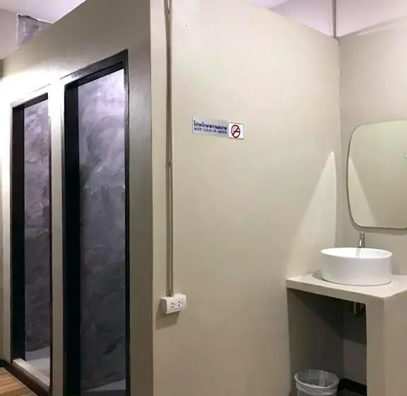 バスルーム共有のシングルスタンダード, Chato Hostel