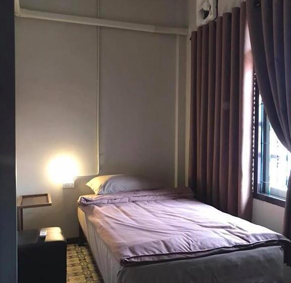 Номер Стандарт Индивидуальный Совместная Ванная, Chato Hostel