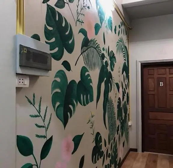 ルームシェアのワンベッド, Chato Hostel