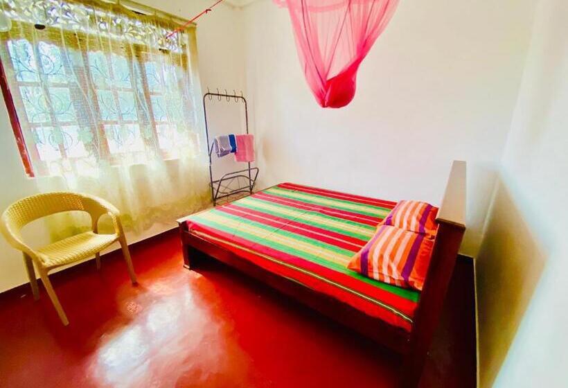 침실 1개 발코니 아파트, Hamba Hostel For Safari