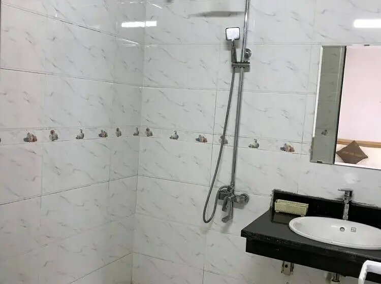 اتاق لوکس, Sofia Tam Dao  & Spa