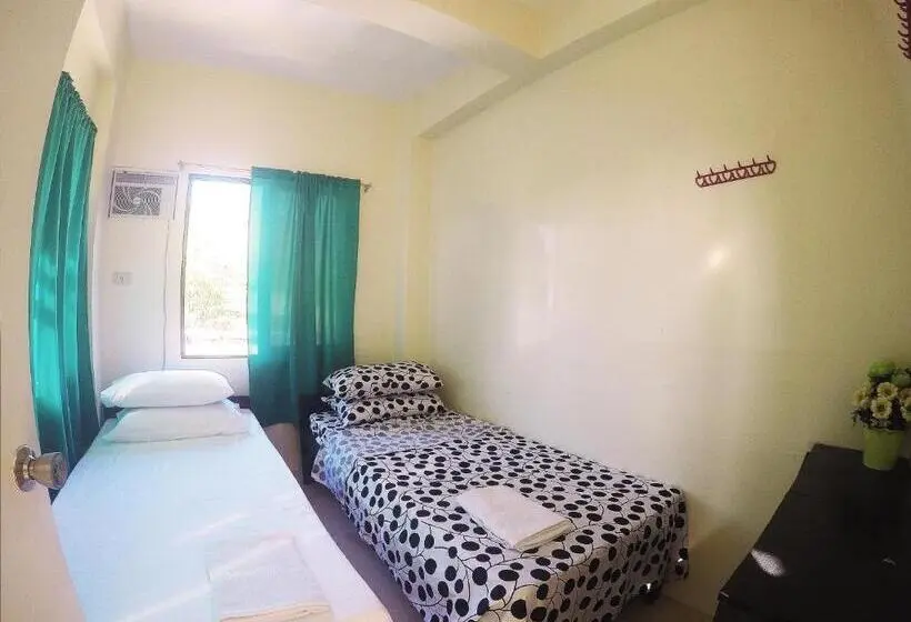 バス共有のスタンダードルーム, Jmp Hostel