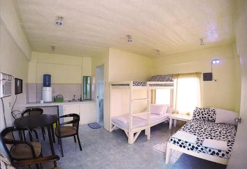 スタンダード4人部屋, Jmp Hostel