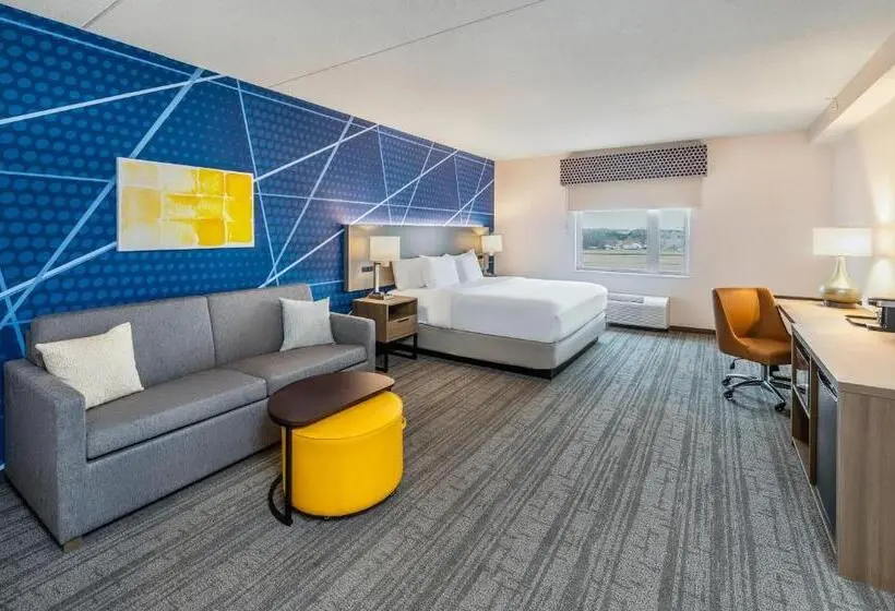 キングサイズベッドのスイートルーム, Comfort Inn & Suites Bradford