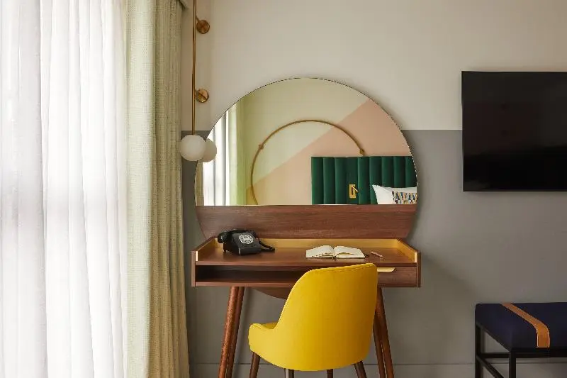 キングサイズベッドのスタンダードルーム, Indigo London Clerkenwell By Ihg