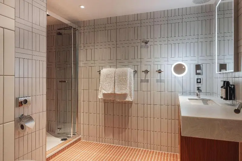 キングサイズベッドのスイートルーム, Indigo London Clerkenwell By Ihg