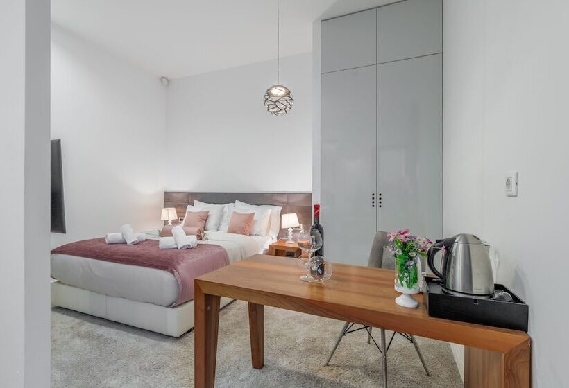 غرفة قياسية, Starlight Luxury Suites