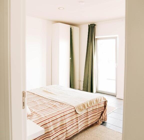 اتاق لوکس با بالکن و چشمانداز دریا, Casa Das Barcas