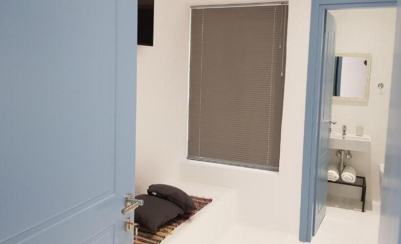اتاق استاندارد, Cava Boutique