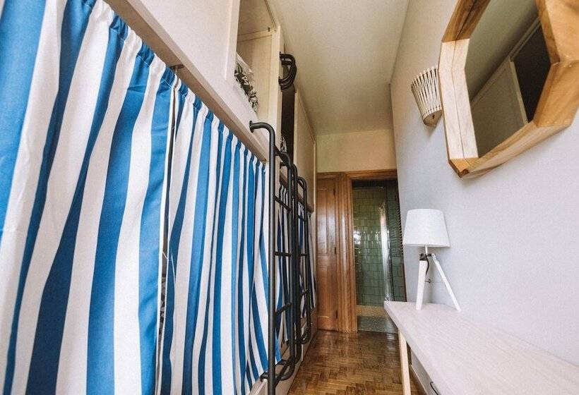 غرفة عائلية, Nice Way Cascais Hostel & Surf Camp
