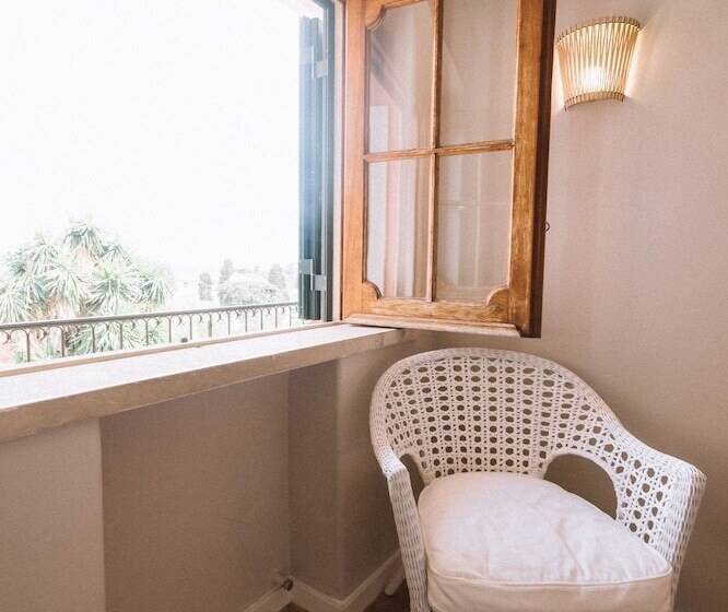 غرفة سوبيريور ذات إطلالة, Nice Way Cascais Hostel & Surf Camp