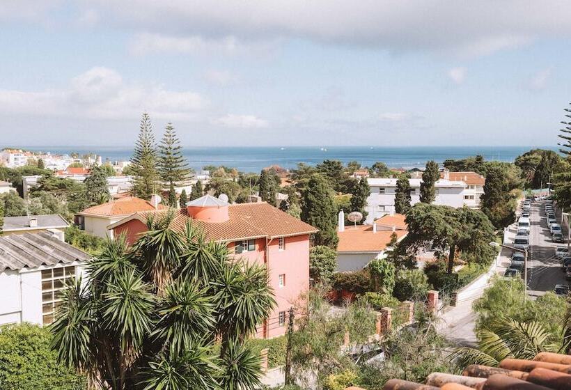 سرير في غرفة سوبيريور مشتركة, Nice Way Cascais Hostel & Surf Camp