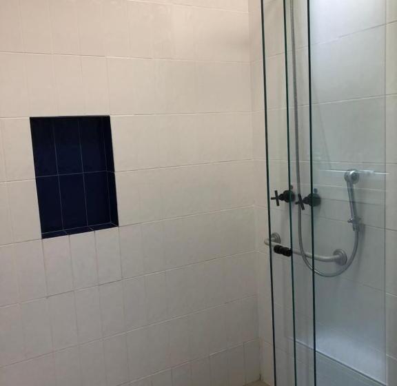 Семейный Номер, Artsy Vitoria Hostel