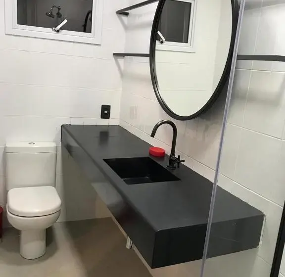 Standard Neljän Hengen Huone, Artsy Vitoria Hostel