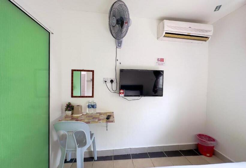 Quarto standard, Borneo Inn