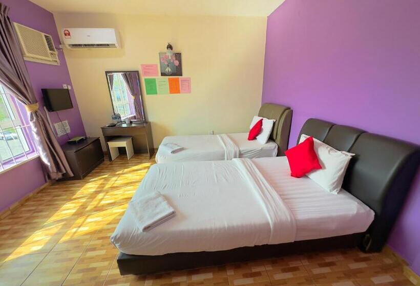 Quarto standard, Borneo Inn