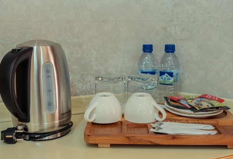 جناح جونيور, Dilimah Premium Luxury