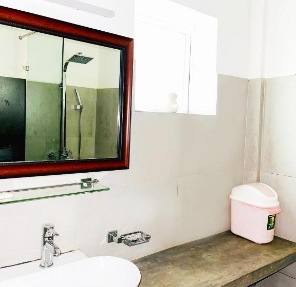 اتاق لوکس سه تخته, Grand Rockland