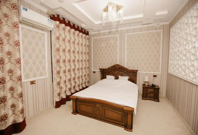اتاق سوپریور, Karavan