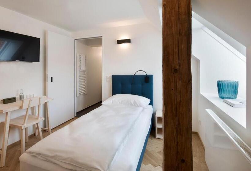 スタンダードシングルルーム, Krone Hard   Self Check In