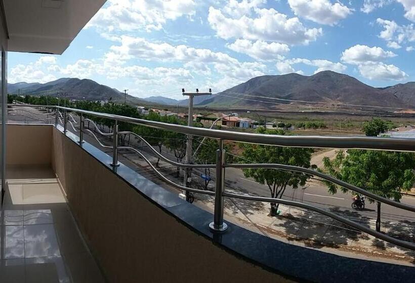 Номер Стандарт Трехместный, Seller