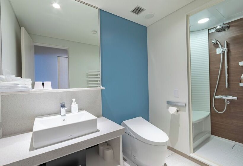 수피리어 스튜디오, The Maples Niseko