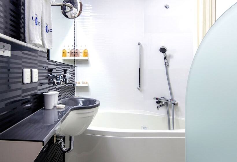 Standart Oda, Four Points Flex By Sheraton Yokohama West