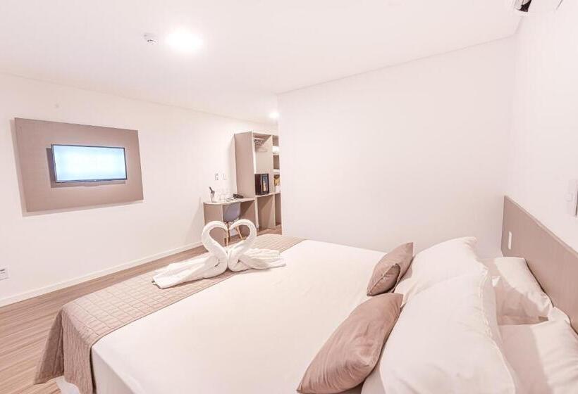 带大床的豪华间, Prime Hotel Ponta Porã