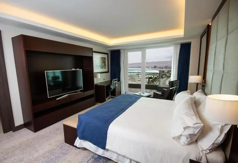 سوییت سوپریور, Antay Hotel & Spa