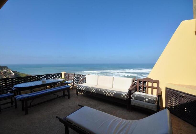 Студия Стандарт Вид на Море, Sallys