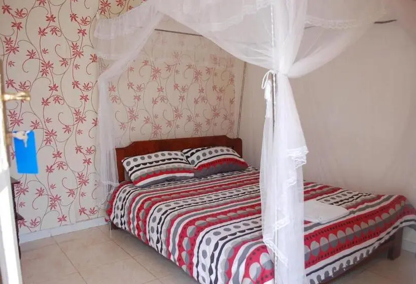 اتاق اکونومی یک تخته, Kigezi Gardens Inn