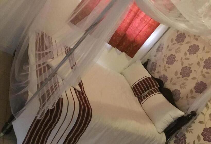 اتاق اکونومی یک تخته, Kigezi Gardens Inn