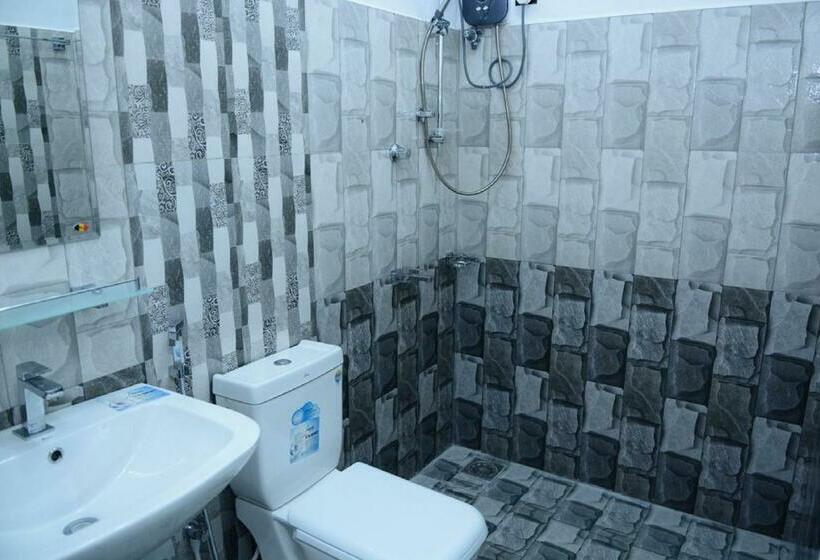 스탠다드 룸, Liyonaa Beach