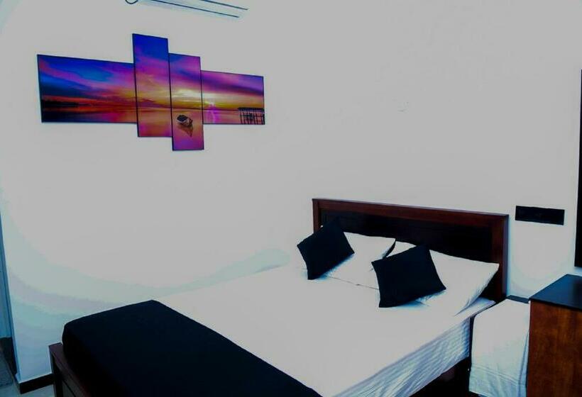 스탠다드 룸, Liyonaa Beach