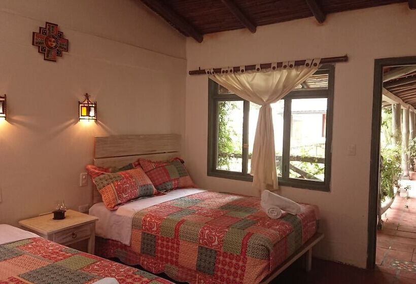 Economy Triple Room, Villa Mimi