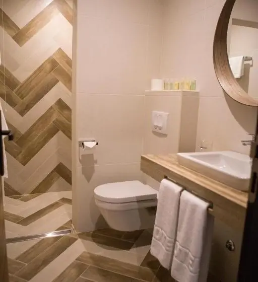 اتاق سوپریور با چشم‌انداز باغ, A Hoteli   Hotel Slatina
