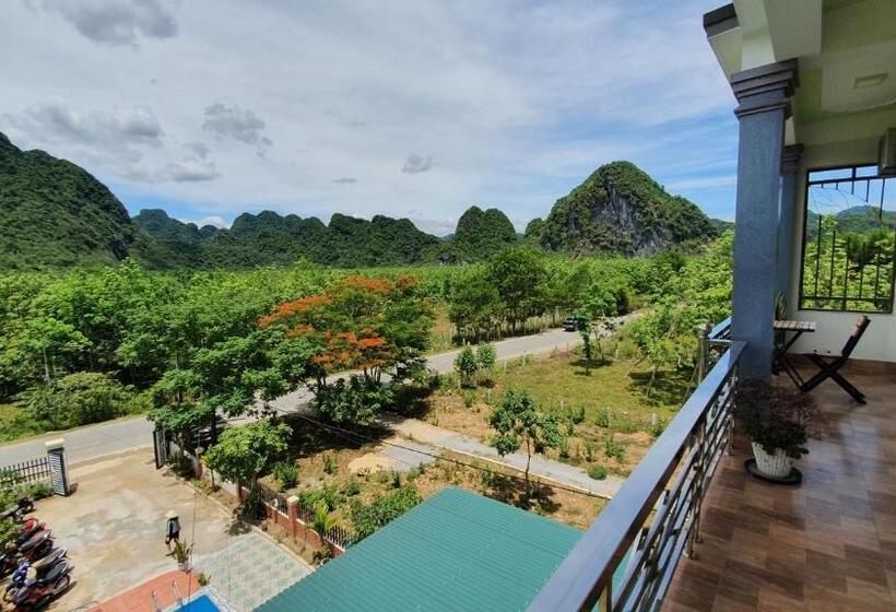 اتاق استاندارد با چشم‌انداز کوهستان, Phong Nha Amanda Homestay