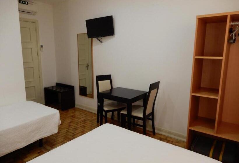 غرفة قياسية ثلاثية, Guesthouse Coimbra City